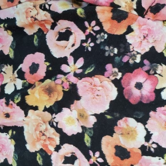 H&M Floral Print Ankle Dress Pants w/slits on hem - Picture 5 of 11